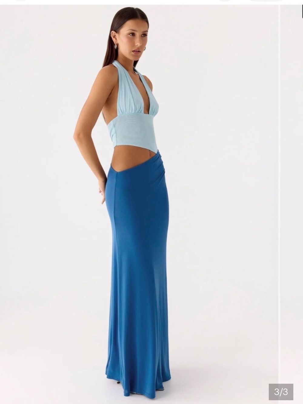 Saressther halter neck maxi dress - Picture 2 of 3